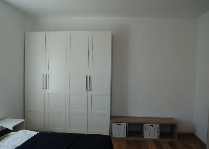 With Free Parking Apartmán