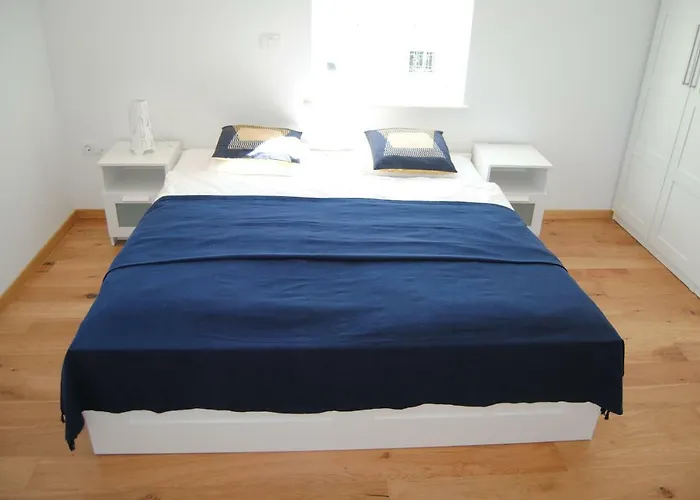 With Free Parking Apartmán