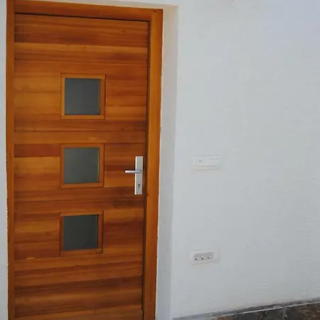 With Free Parking Apartament Lublana